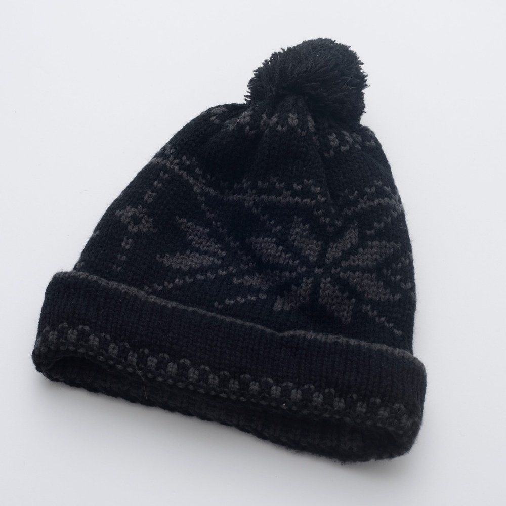 Mossimo Knit Beanie, Black and Grey